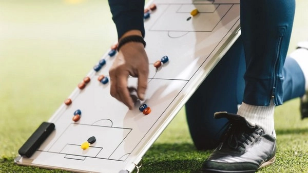 Can Coach Psychology-Based Predictions Really Influence Your Bet Slip?