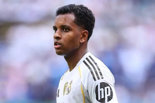 Rodrygo Rejects Tottenham, Open Only to Elite Move Away from Real Madrid