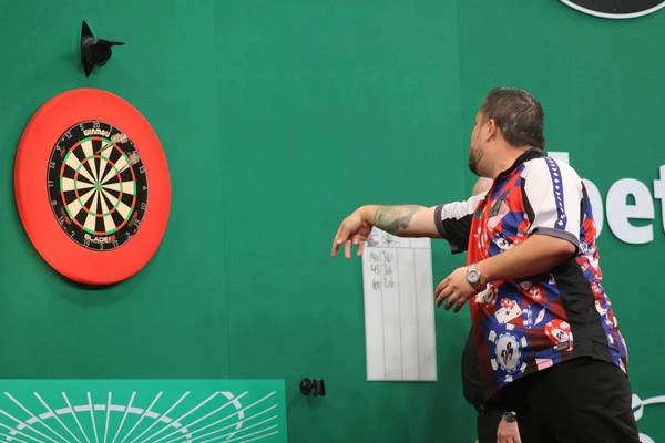When to apply match treble darts strategy?
