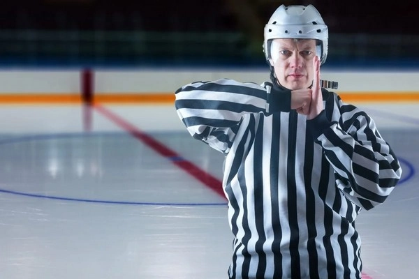 Can a Penalty Minutes Bet reveal team discipline issues?