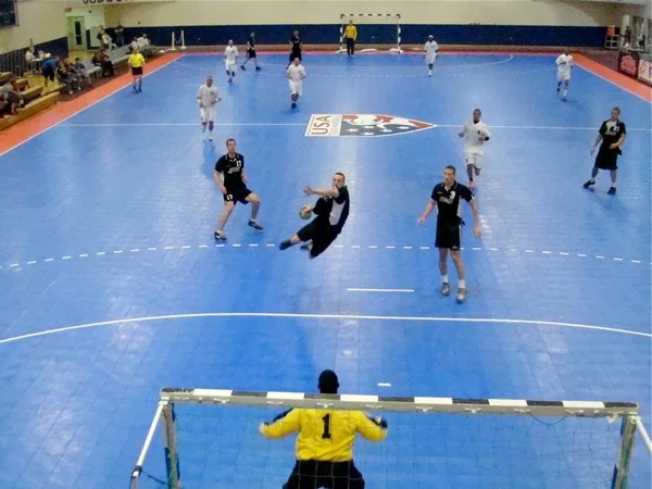 How does a fast break influence handball point betting?