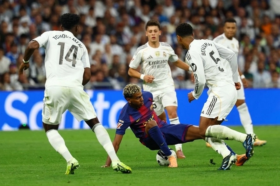 Is Lamine Yamal healthy enough to play against Real Madrid? Doctors say no