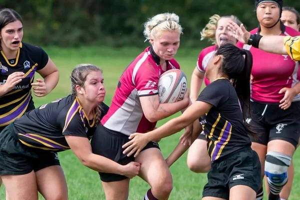 How does a scrum battle determine rugby betting lines?