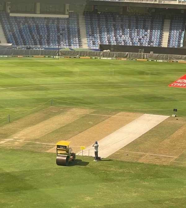 Can cricket pitch behavior indicate the winner?