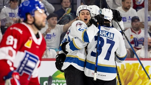 Do icehockey shift timing choices affect wagers?