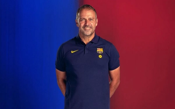 Hansi Flick praises Barcelona's resilience after returning to top of La Liga