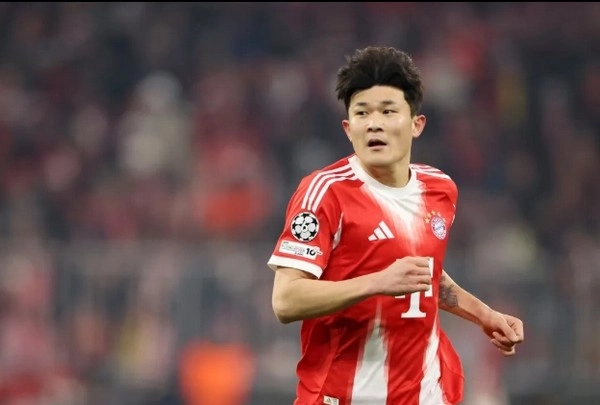 Chelsea are planning to bring in Kim Min Jae to strengthen their defence