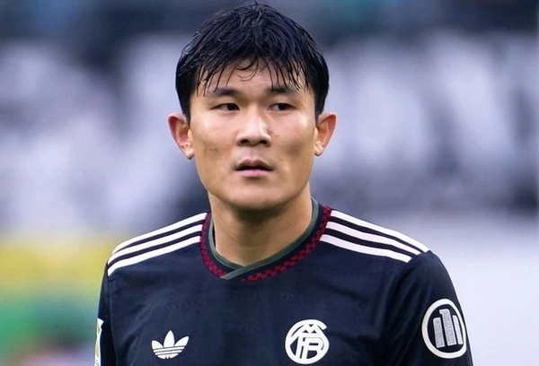 Chelsea are planning to bring in Kim Min Jae to strengthen their defence