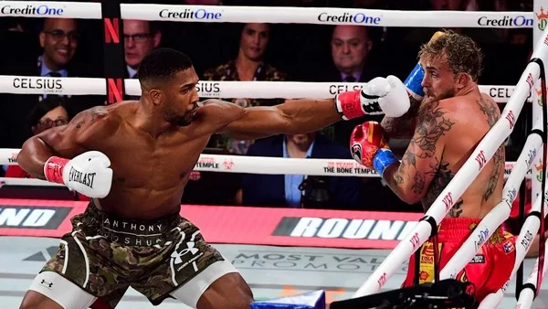 Should bettors look for comebacks in the final round of boxing?