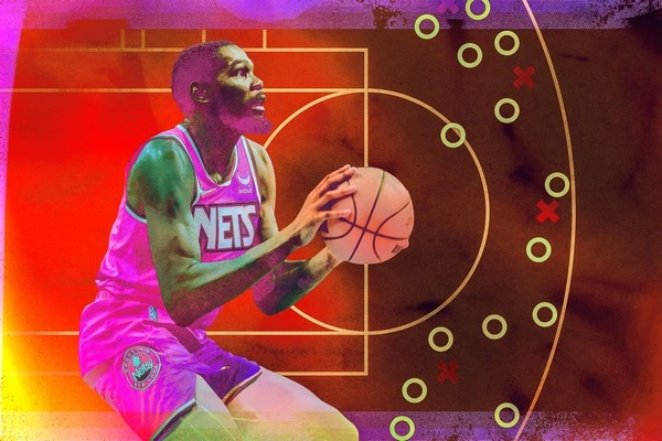 Why do changes in shooting form often occur before the full swing in basketball?