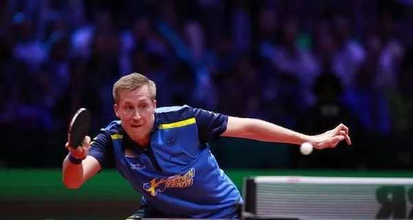 Why do fast point collapses occur so often in table tennis matches?