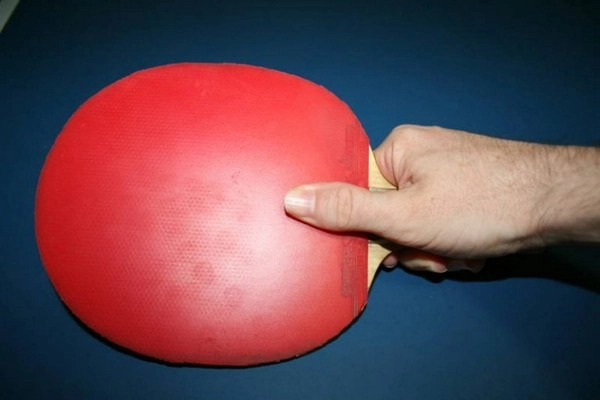 Does a depth error in receiving the ball create a momentum shift?