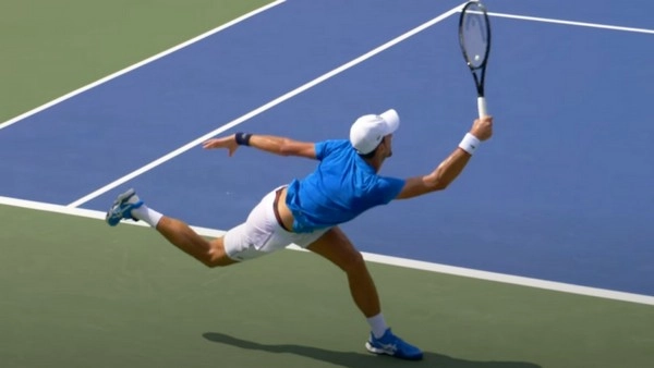 How does the bias of the return depth affect tennis control?